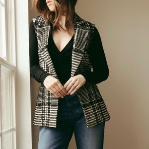 Houndstooth Print Vest